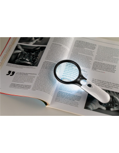 
41255 GOOBAY - Lupa de lectura LED. Funciona con pilas con 3 pilas AAA, no incluidas. 2