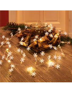 
Goobay 57948 - Guirnalda de luces LED con temporizador, funciona con pilas, diseño de copos de nieve, para interiores, 10 led