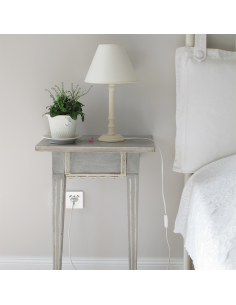 
PA0162 Placa 80x80 BLANCA  1 base de enchufe schuko y 2 USB 2,1A max. Logilink 2