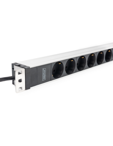 
DN-95428 DIGITUS - PDU de aluminio de 1UA, montaje en bastidor, 8 contactos de puesta a tierra 16 A, 230 V CA, 50/60 Hz, ench
